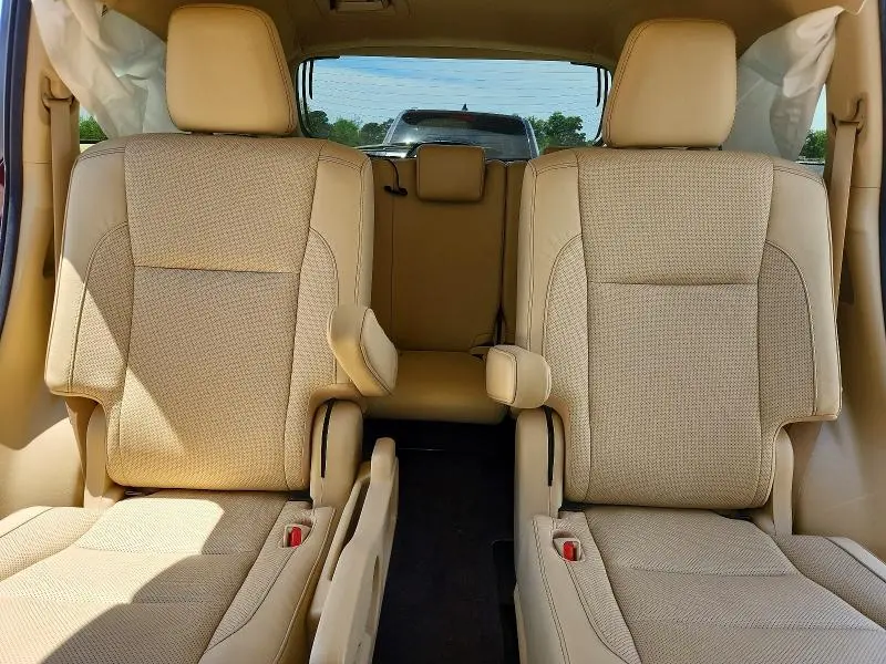 2019 TOYOTA HIGHLANDER LIMITED PLATINUM  