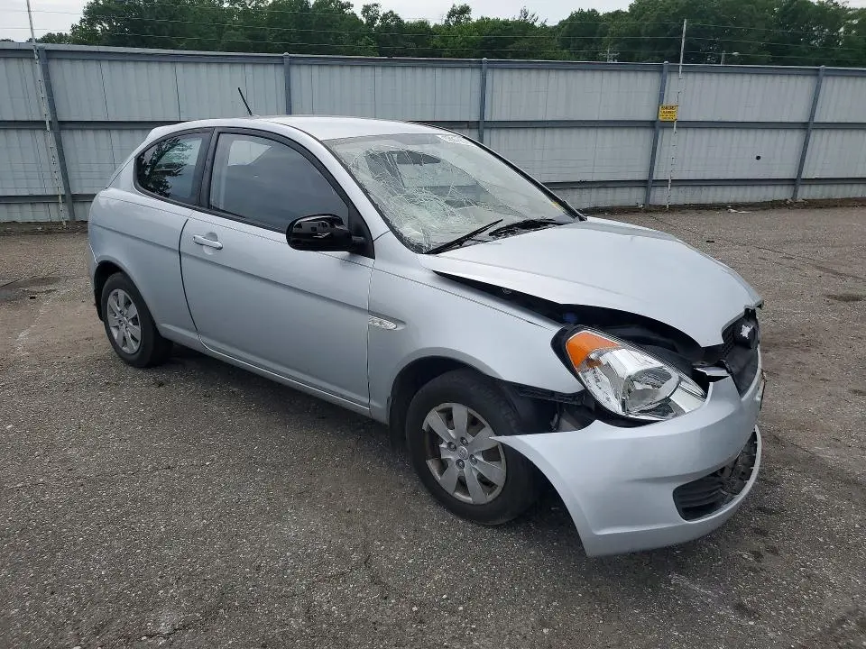 2011 HYUNDAI ACCENT GL  
