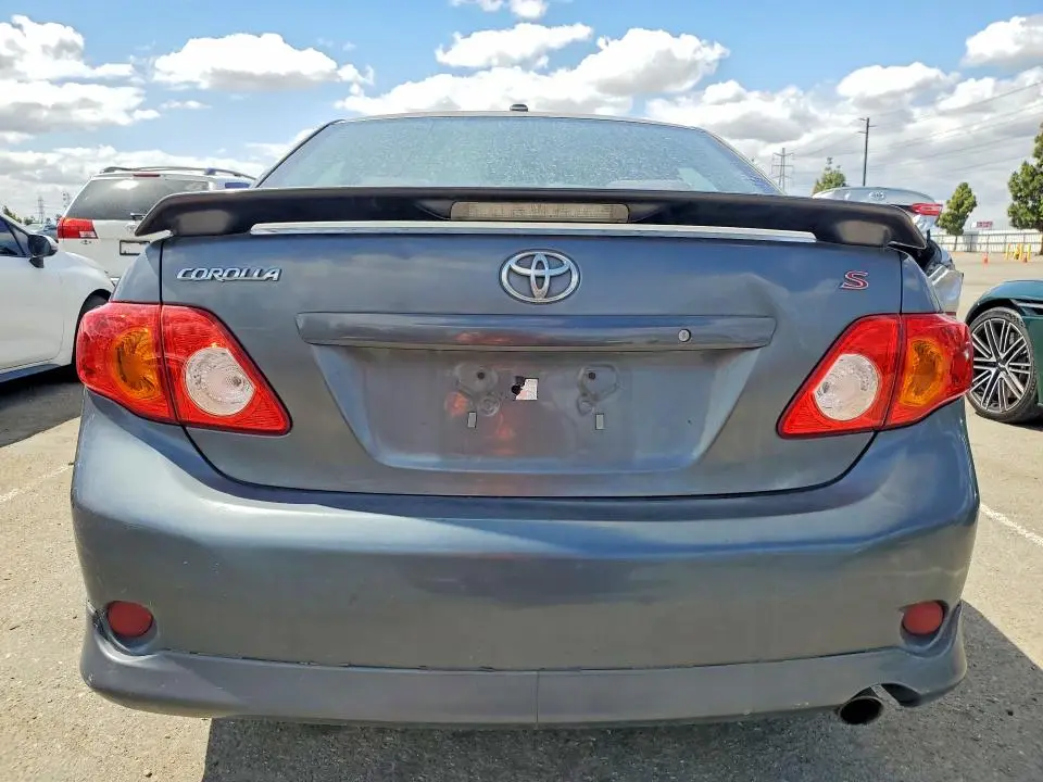 2010 TOYOTA COROLLA S  