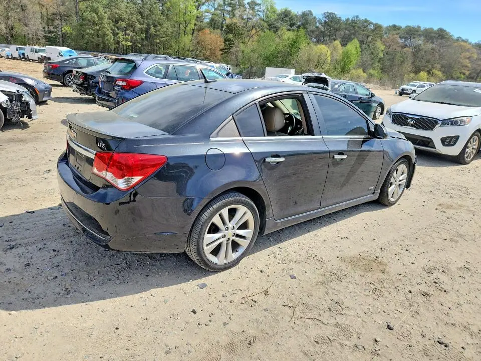 2011 CHEVROLET CRUZE LTZ  