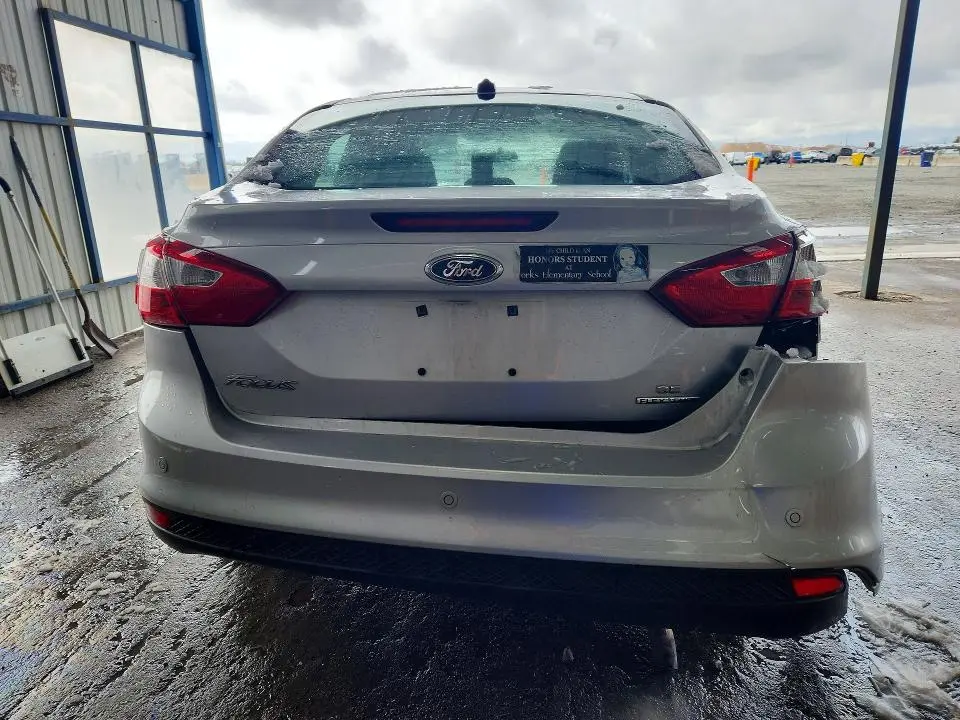 2013 FORD FOCUS SE  
