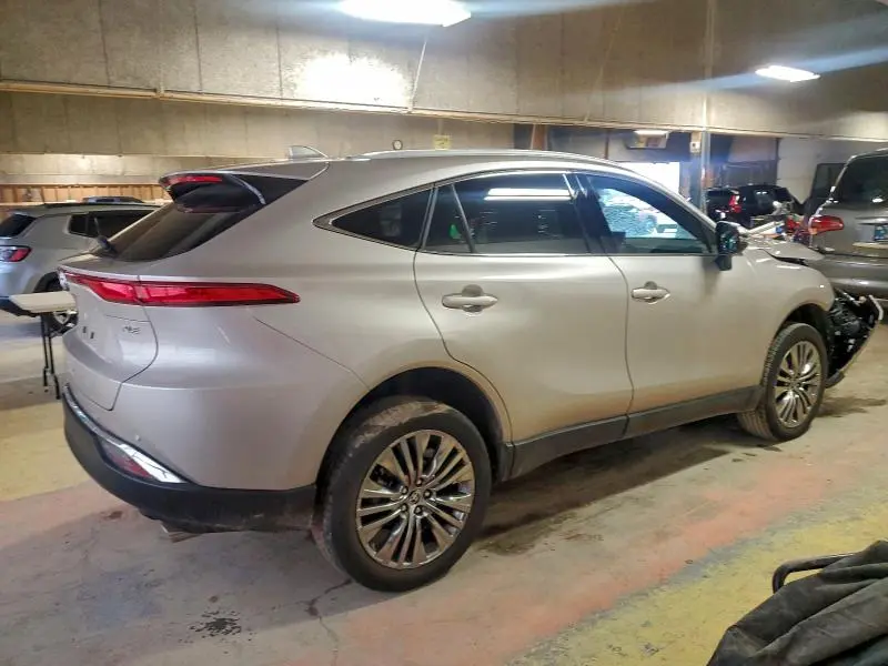 2023 TOYOTA VENZA LE  