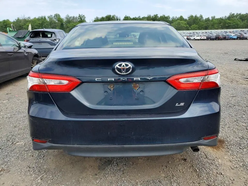 2018 TOYOTA CAMRY LE  