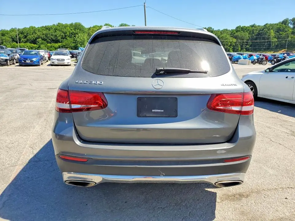 2018 MERCEDES-BENZ GLC 300 4MATIC  