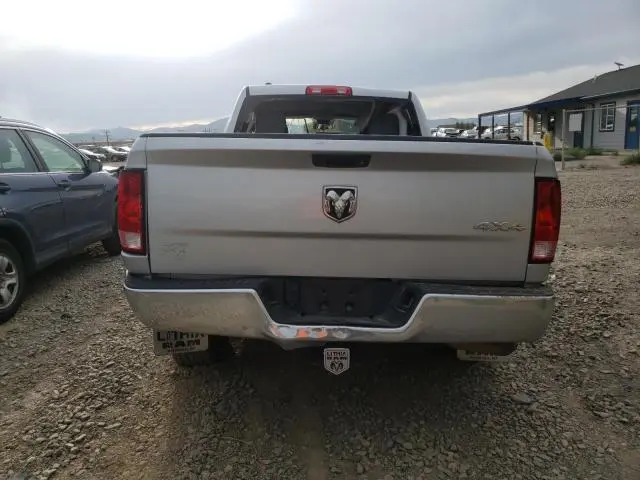 2015 RAM 1500 ST  