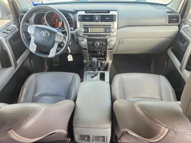 2010 TOYOTA 4RUNNER SR5  