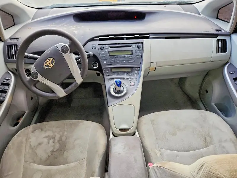 2010 TOYOTA PRIUS   