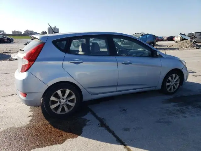 2012 HYUNDAI ACCENT GLS  