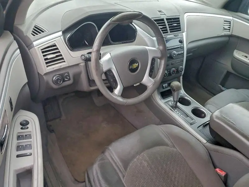 2012 CHEVROLET TRAVERSE LS  