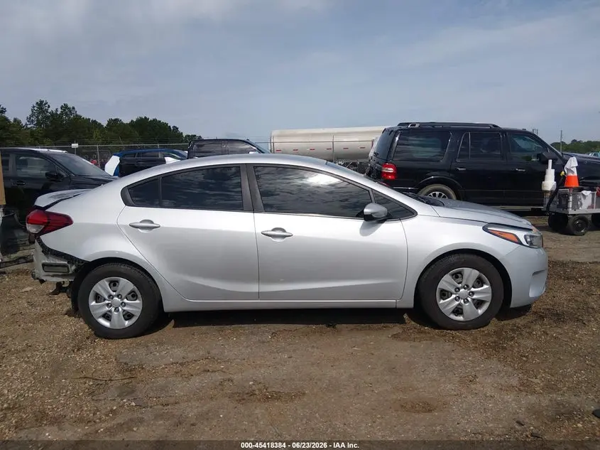 2018 KIA FORTE LX