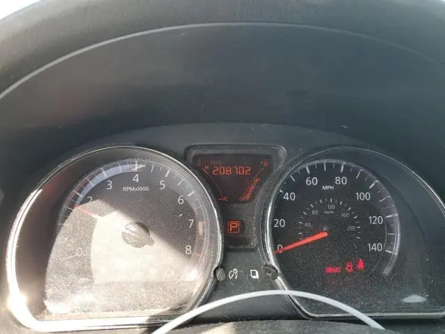 2012 NISSAN VERSA S  