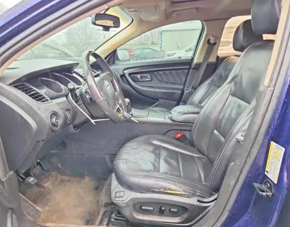 2011 FORD TAURUS LIMITED  