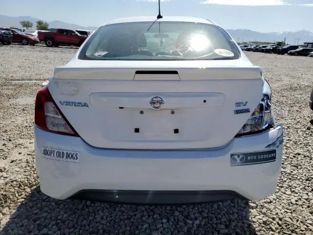 2018 NISSAN VERSA S  
