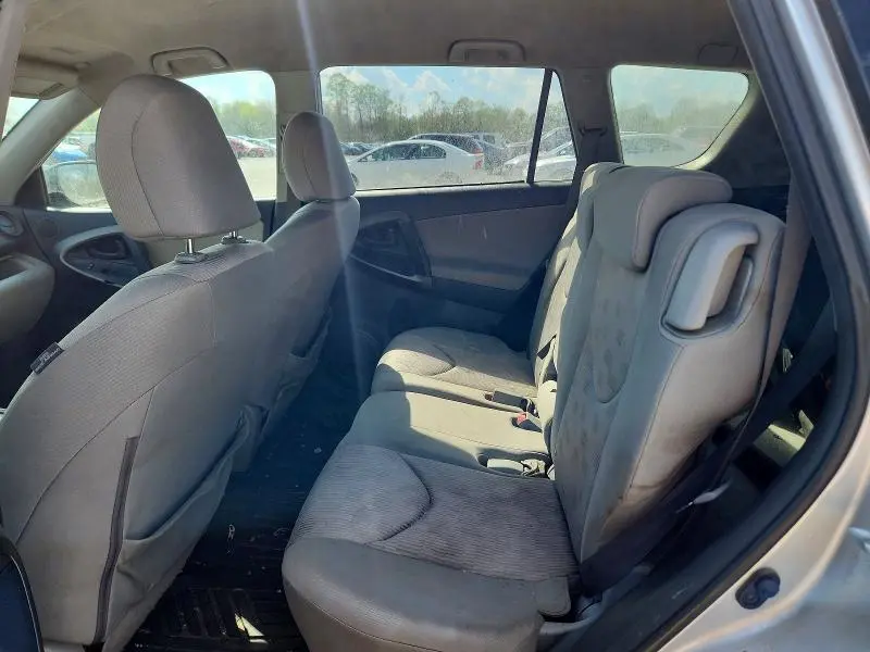2011 TOYOTA RAV4 BASE  