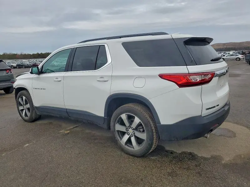 2021 CHEVROLET TRAVERSE LT  