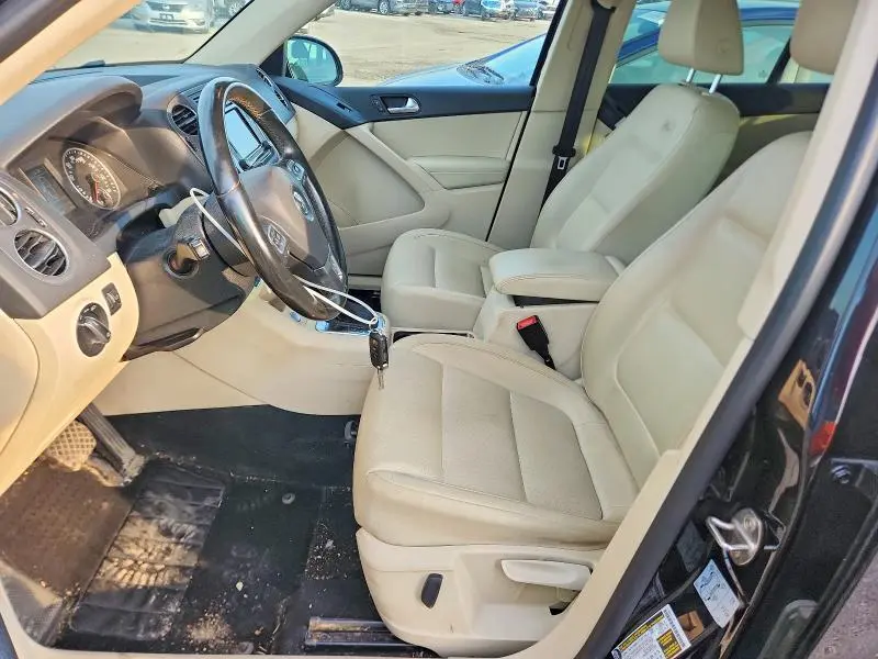 2017 VOLKSWAGEN TIGUAN S  
