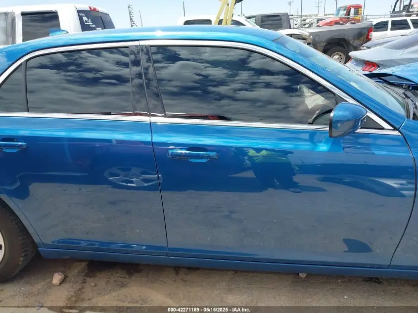 2023 CHRYSLER 300 TOURING