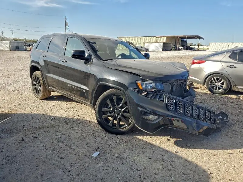 2017 JEEP GRAND CHEROKEE LAREDO  