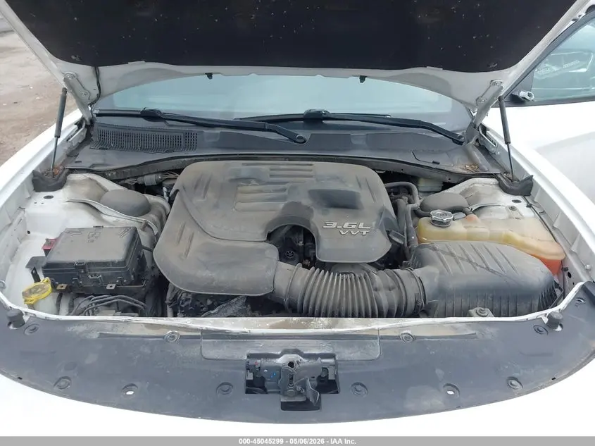 2015 DODGE CHARGER SE