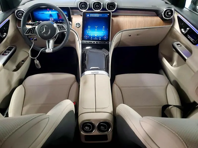 2024 MERCEDES-BENZ GLC 300 4MATIC  