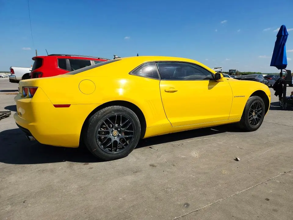 2010 CHEVROLET CAMARO LS  
