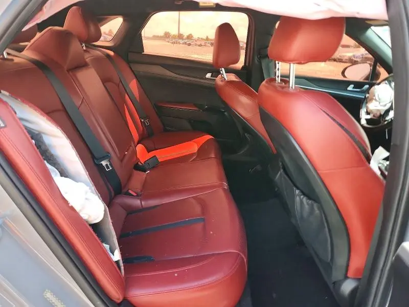 2021 KIA K5 GT LINE  