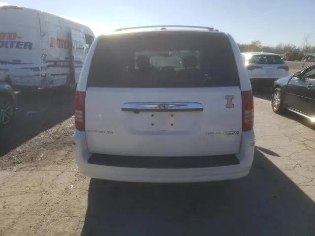 2010 CHRYSLER TOWN & COUNTRY TOURING  
