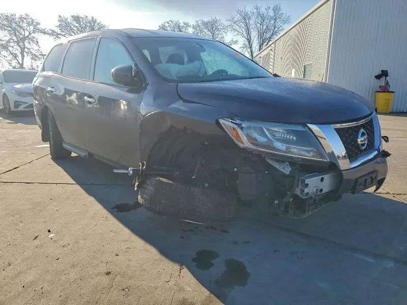2013 NISSAN PATHFINDER S  