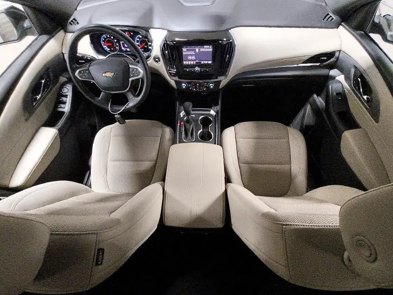 2022 CHEVROLET TRAVERSE LS  