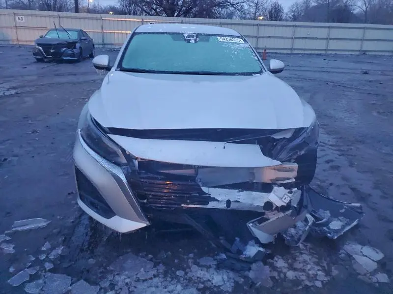 2023 NISSAN ALTIMA SV  