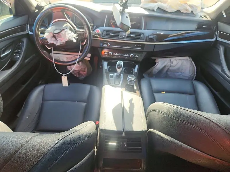 2016 BMW 528   