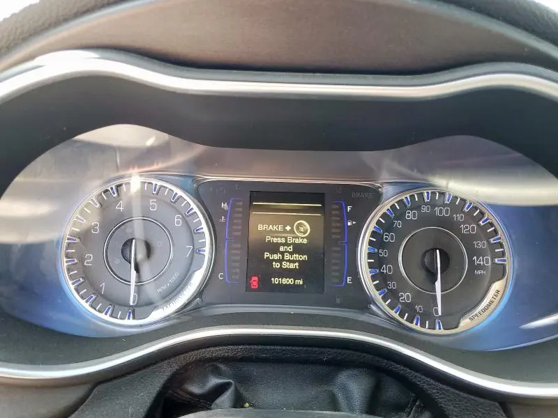 2016 CHRYSLER 200 LX  