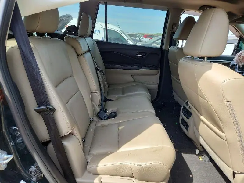 2016 HONDA PILOT EXL  