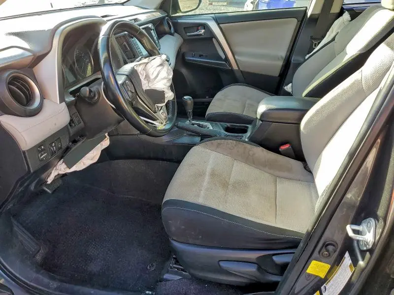 2017 TOYOTA RAV4 XLE  