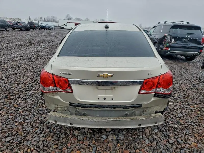2015 CHEVROLET CRUZE LT  