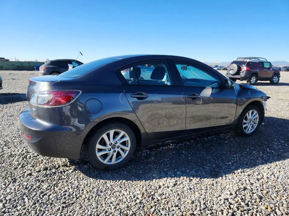 2013 MAZDA 3 I  