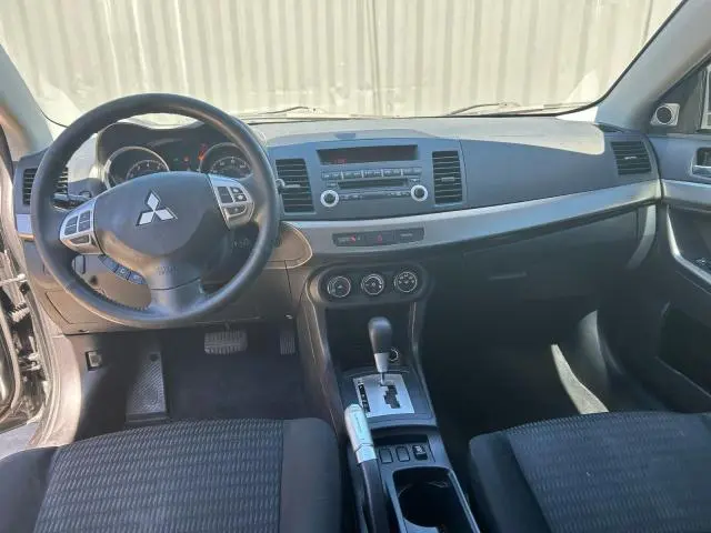 2013 MITSUBISHI LANCER SE
