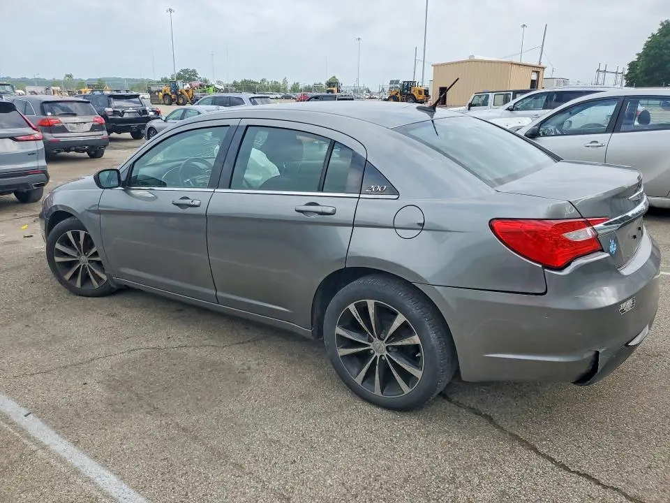 2013 CHRYSLER 200 TOURING  