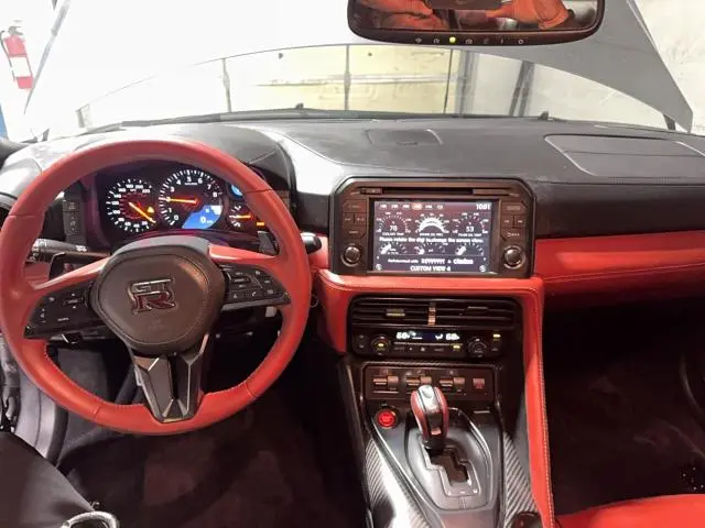 2024 NISSAN GT-R PREMIUM  