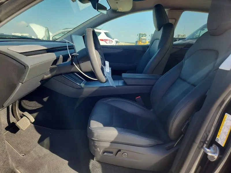 2026 TESLA MODEL Y   