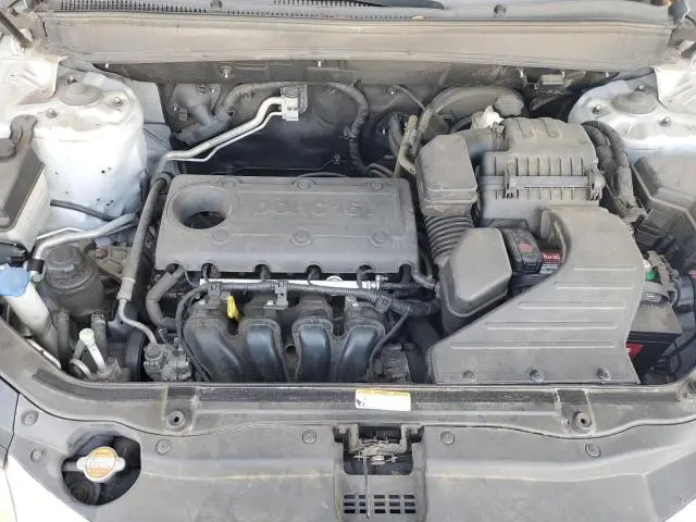 2012 HYUNDAI SANTA FE GLS  