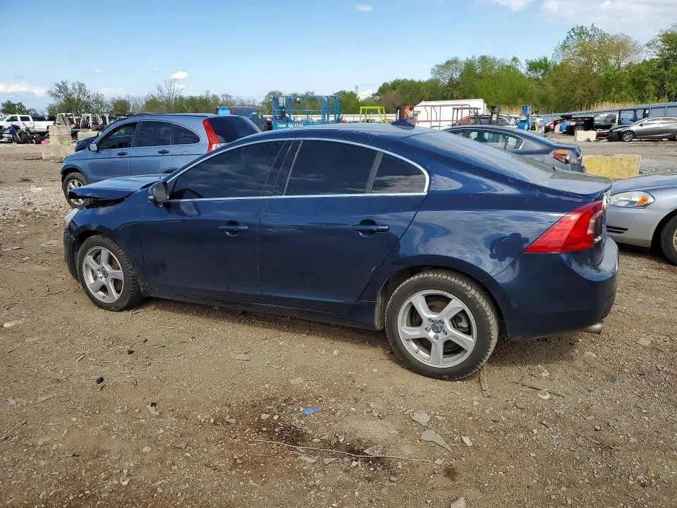 2013 VOLVO S60 T5  