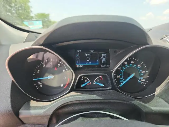 2015 FORD ESCAPE SE  