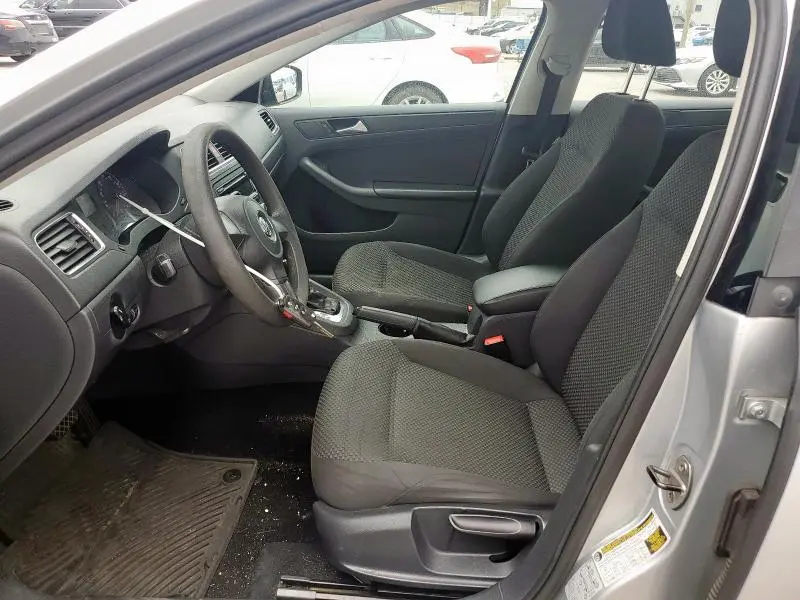 2013 VOLKSWAGEN JETTA BASE  