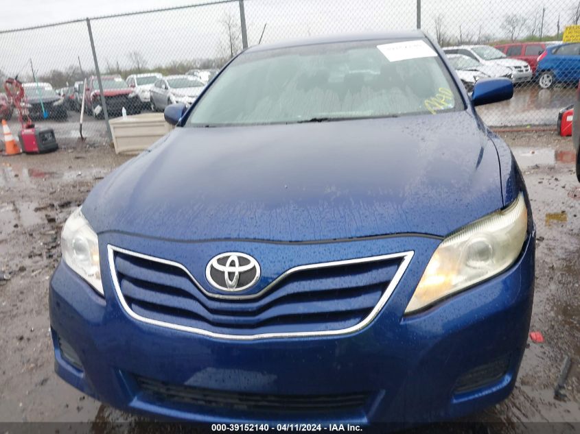 2011 TOYOTA CAMRY LE
