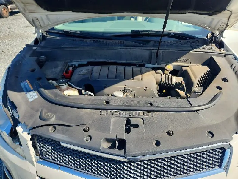 2012 CHEVROLET TRAVERSE LT  