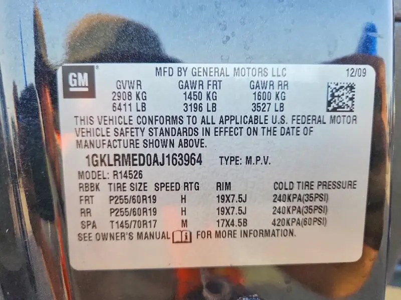 2010 GMC ACADIA SLT-1  