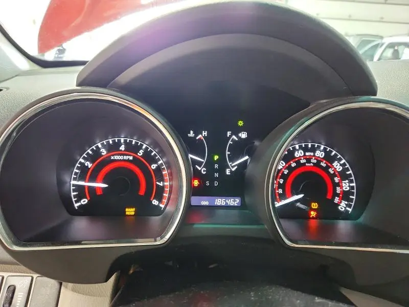 2010 TOYOTA HIGHLANDER BASE  