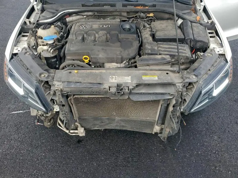 2015 VOLKSWAGEN JETTA TDI  