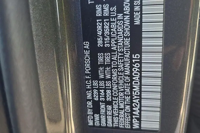 2021 PORSCHE CAYENNE   